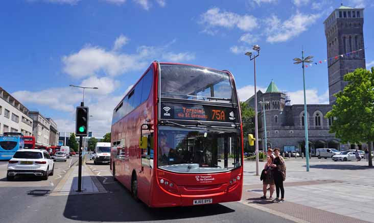 Transport for Cornwall Alexander Dennis Enviro400 526